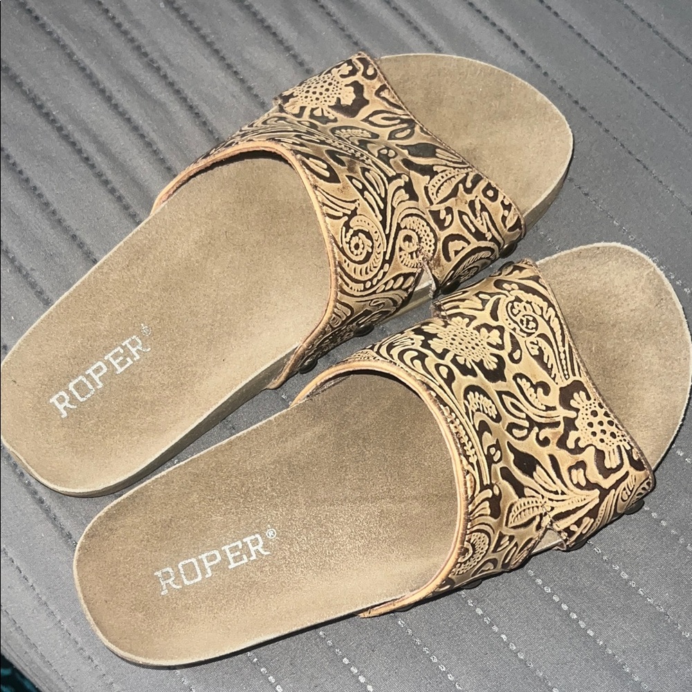 Roper Women's Brown Patterned Slide Sandals